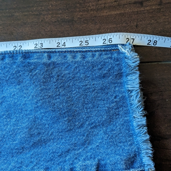 Levi's wedgie jeans, size 25. 100% cotton - Picture 6 of 7